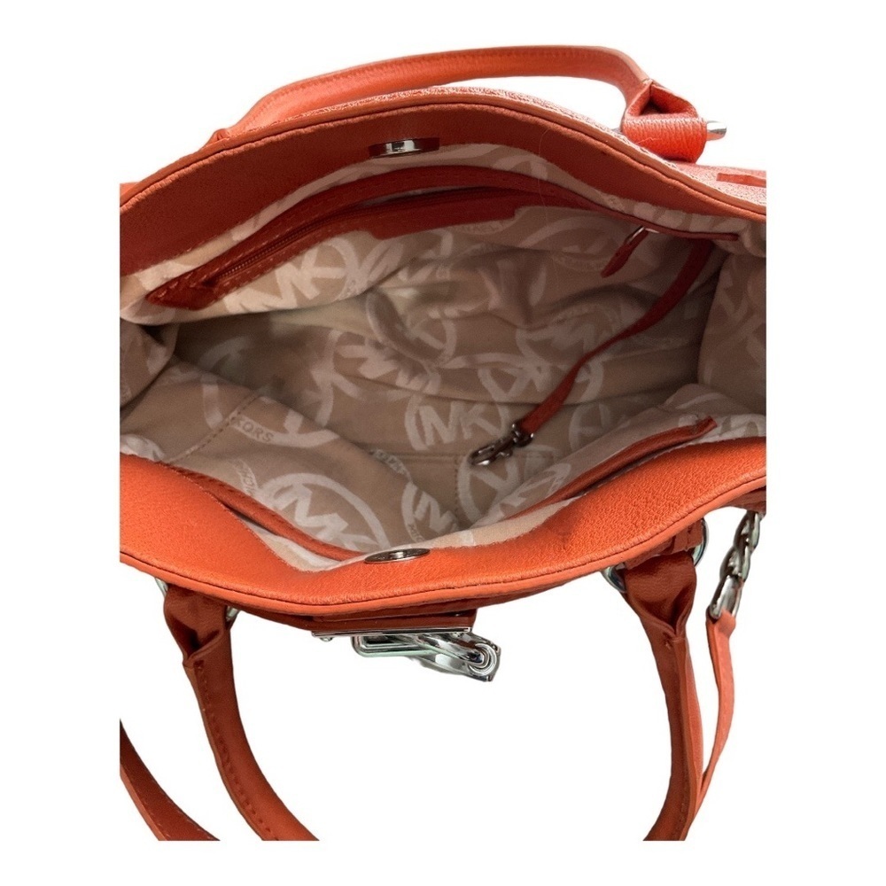 Michael Kors Leather Hamilton Bag - Picture 5 of 11